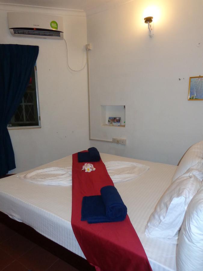 Explore Hostels Negombo Kochchikade Exteriör bild