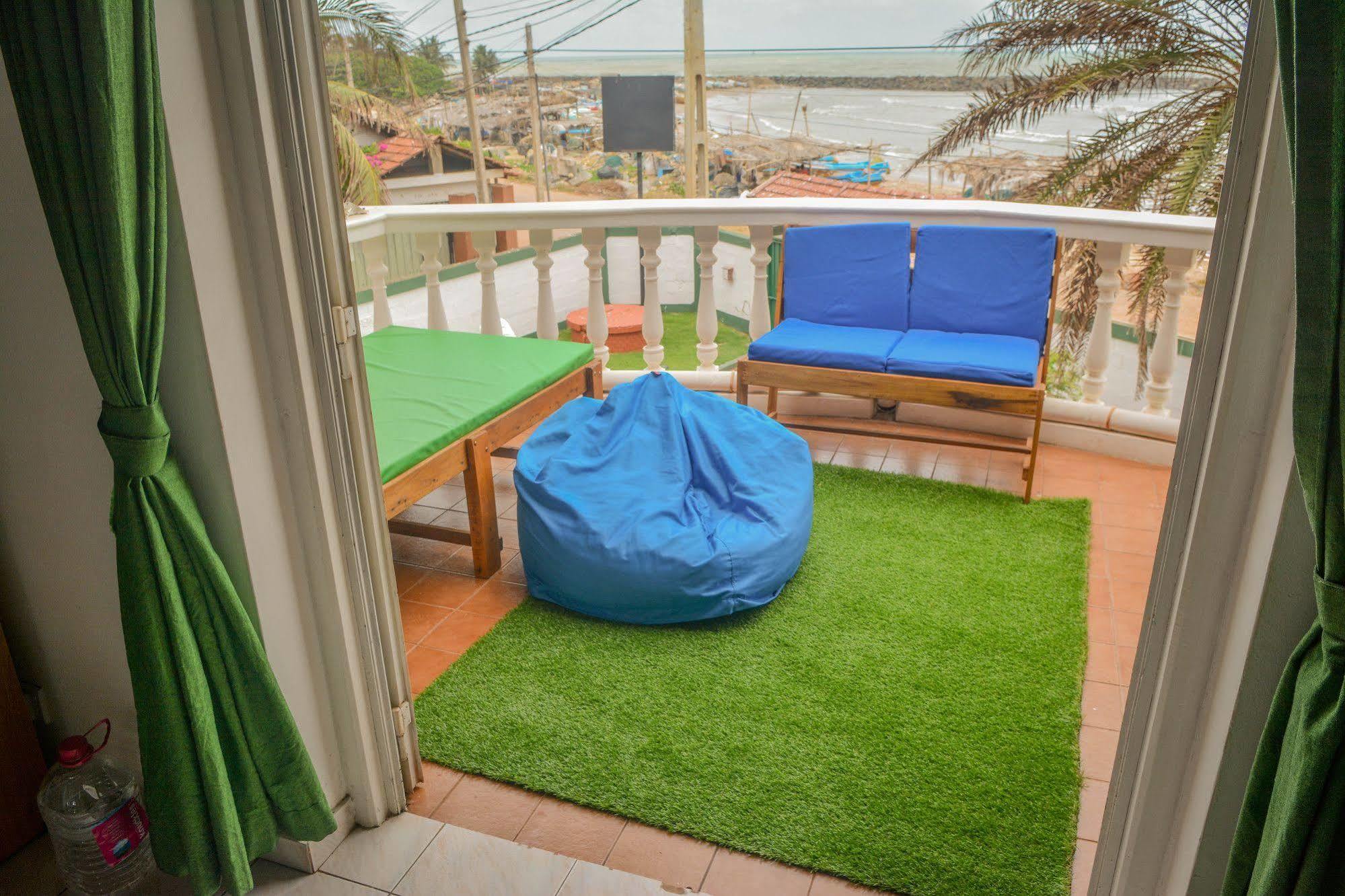 Explore Hostels Negombo Kochchikade Exteriör bild